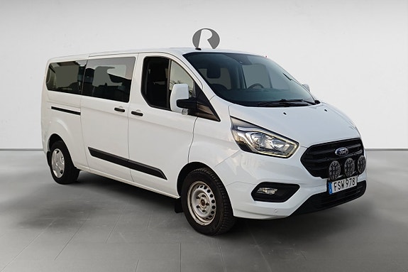 Ford Transit Tourneo 8 of 17