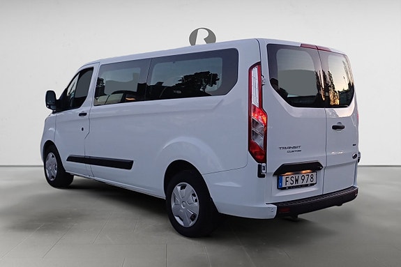 Ford Transit Tourneo 4 of 5