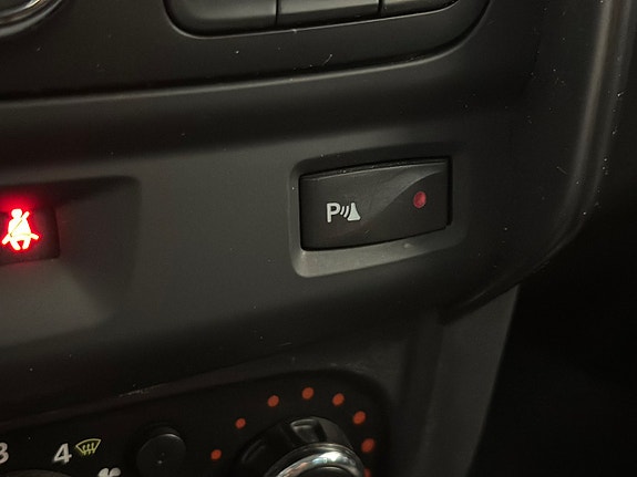 Dacia Duster 13 of 20