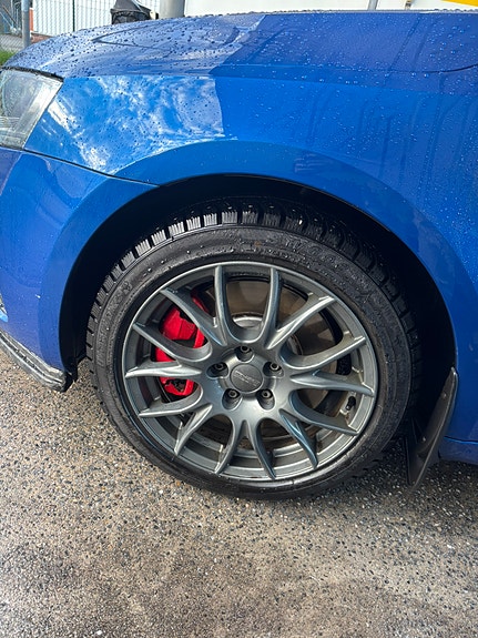 Skoda Octavia 5 of 9