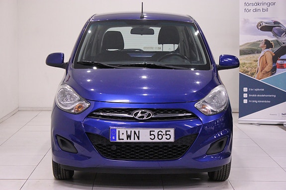 Hyundai i10 3 of 23