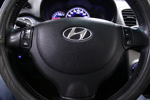 Hyundai i10 21 of 23