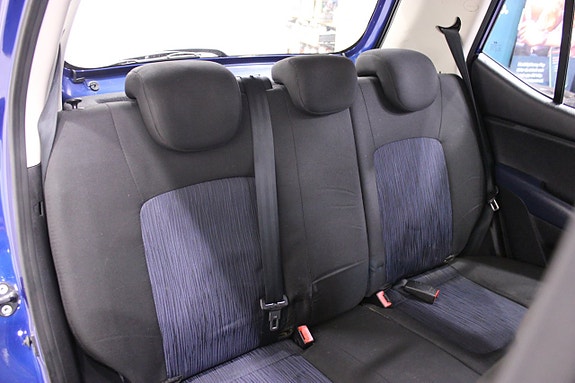Hyundai i10 18 of 23