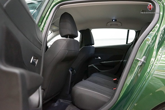 Peugeot 308 10 of 19