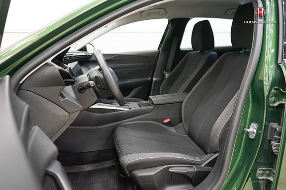 Peugeot 308 9 of 19
