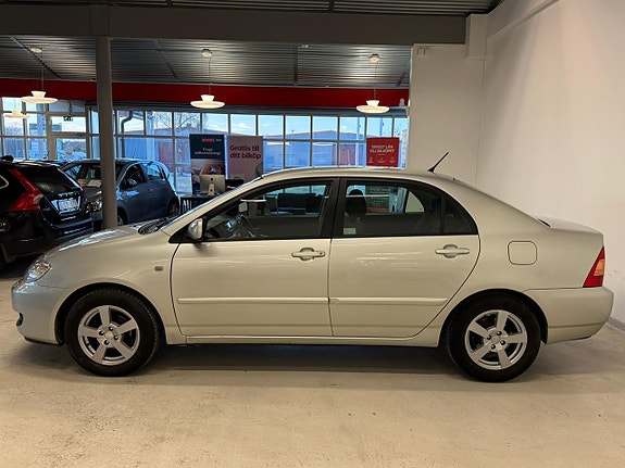 Toyota Corolla 5 of 5