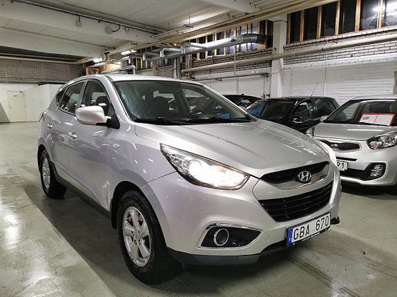 Hyundai ix35 2 of 5
