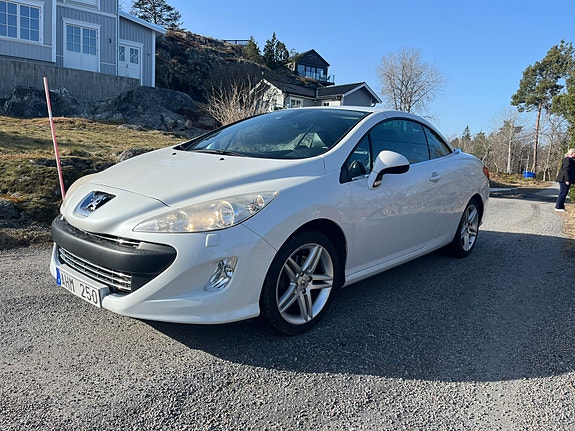Peugeot 308 3 of 5