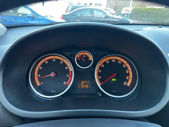 Opel Corsa 10 of 13