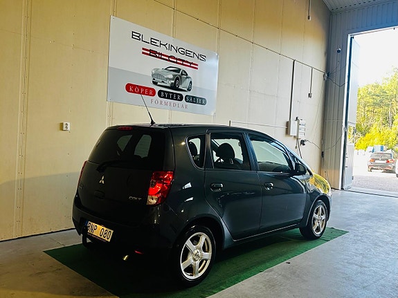 Mitsubishi Colt 6 of 11