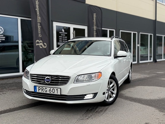 Volvo V70 19 of 30