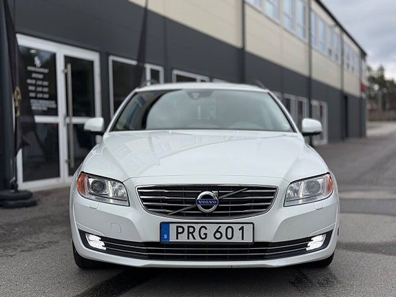 Volvo V70 28 of 30