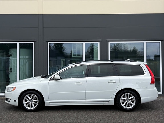 Volvo V70 18 of 30