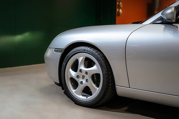 Porsche 911 9 of 30