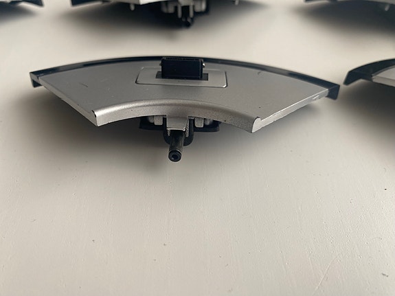 Product image 16 of 20