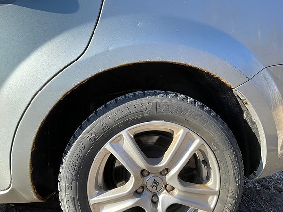 Ford Mondeo 12 of 12