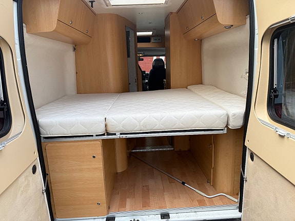 Adria Twin UTHYRES 5 of 8