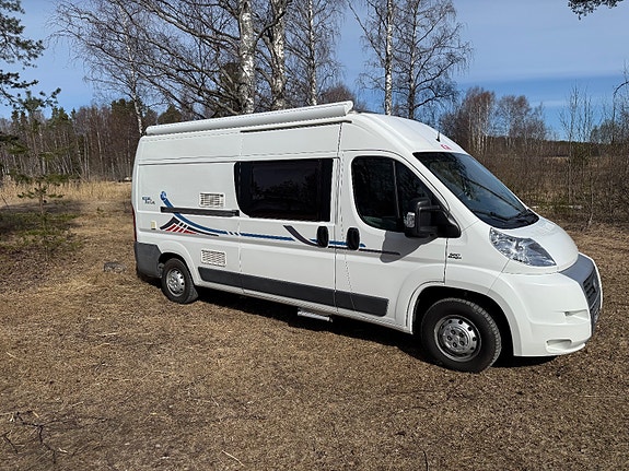 Adria Twin UTHYRES 2 of 8