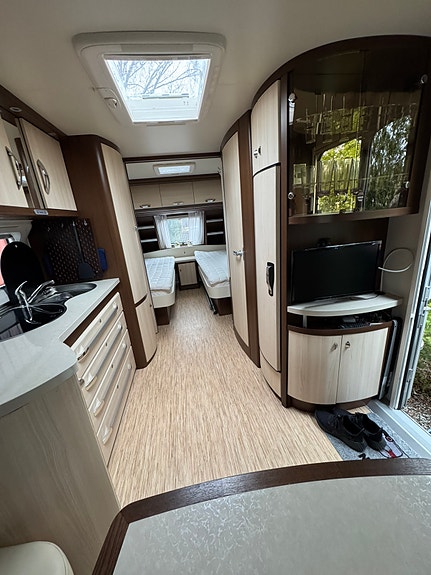 Hobby 560, UL Prestige 8 of 11