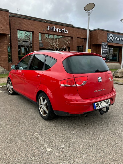 Seat Altea XL 3 of 5