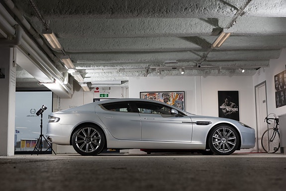 Aston Martin Rapide 9 of 30