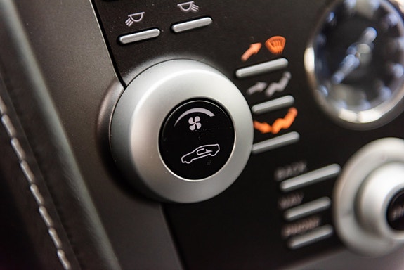 Aston Martin Rapide 22 of 30