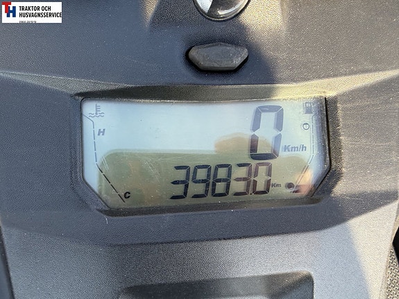 Ski-Doo Summit SP 154 850 -19 5 of 5