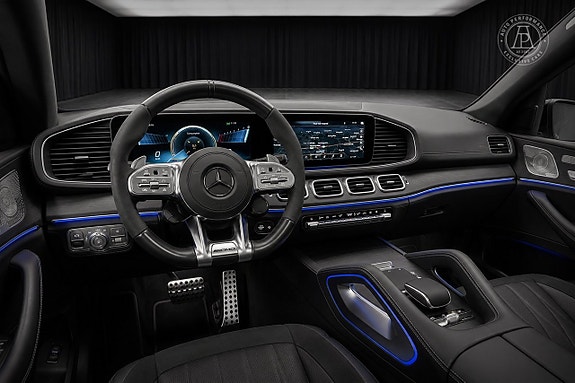 Mercedes-Benz GLE63 8 of 11