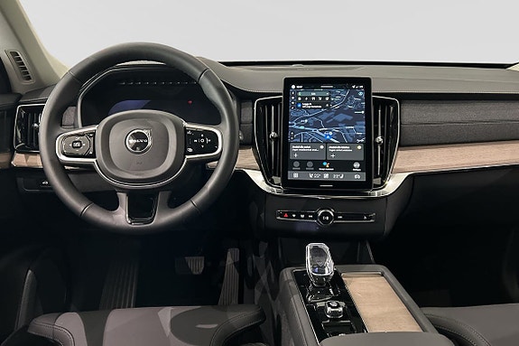 Volvo XC90 9 of 19