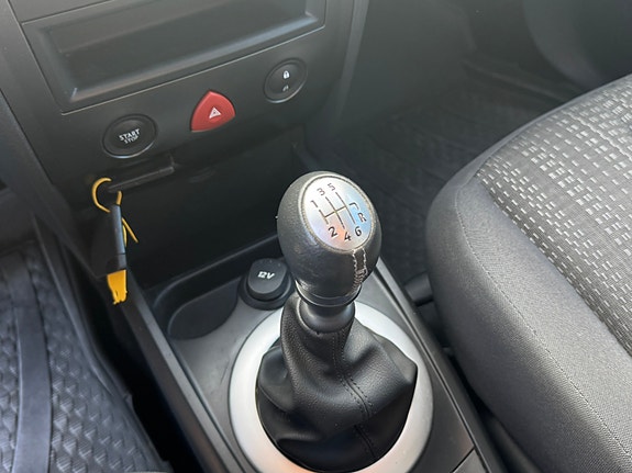 Renault Megane II 10 of 12
