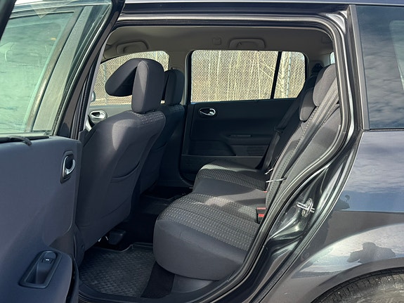 Renault Megane II 9 of 12