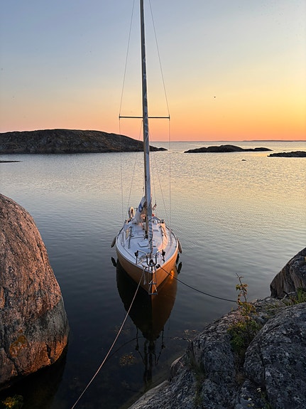 MISIL II (HALLBERG-RASSY) — View photo 1