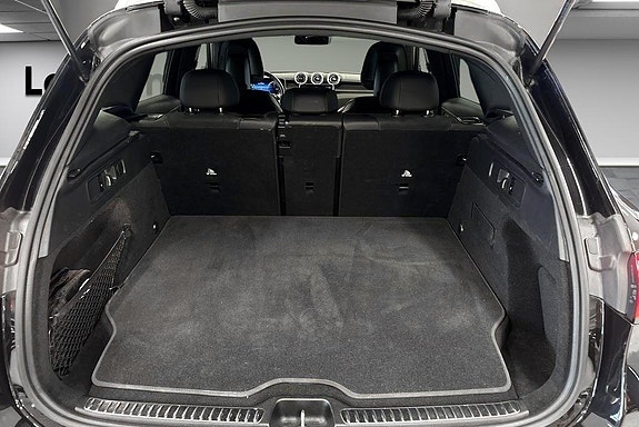 Mercedes-Benz GLC300 de 14 of 20