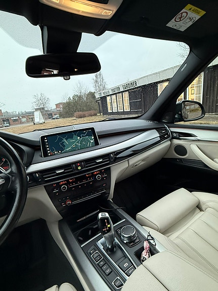 BMW X5 15 of 30