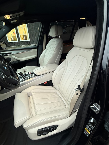 BMW X5 24 of 30
