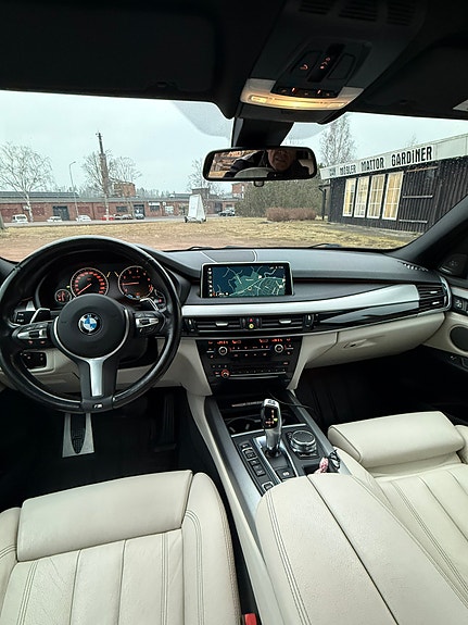 BMW X5 12 of 30