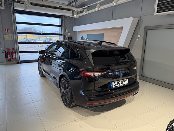 Skoda Enyaq RS 4 of 5