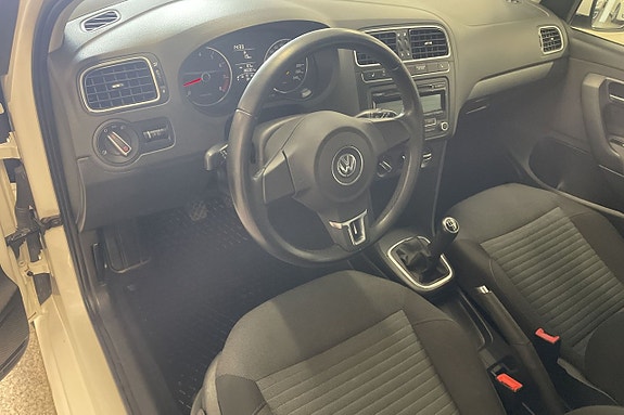 Volkswagen Polo 7 of 12