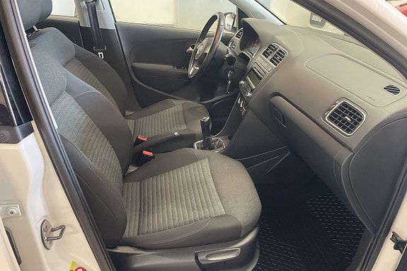 Volkswagen Polo 10 of 12