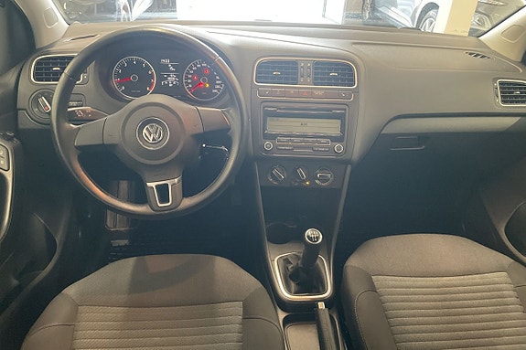 Volkswagen Polo 8 of 12
