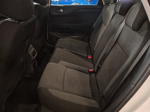 Citroen C4 12 of 16