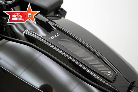 Harley-Davidson Road Glide 20 of 23