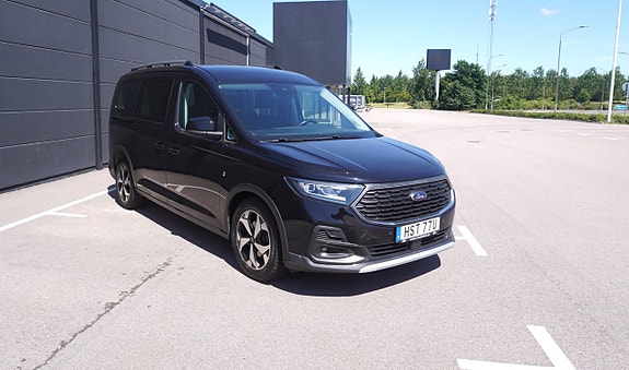 Ford Connect Tourneo 8 of 12