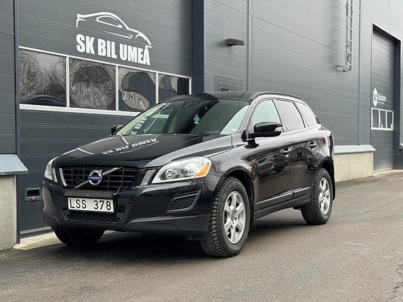 Volvo XC60 3 of 20