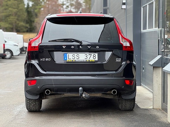 Volvo XC60 4 of 20
