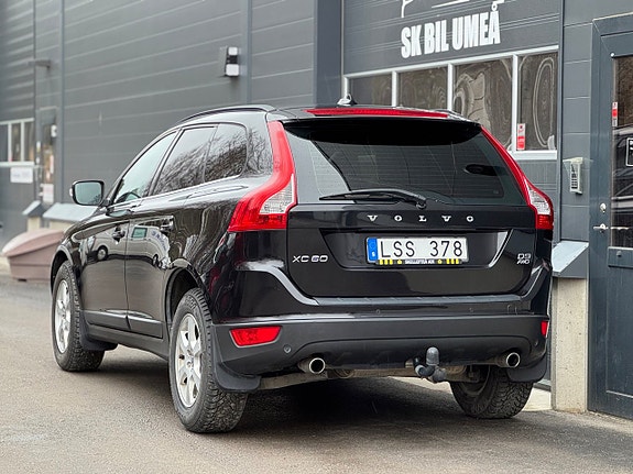 Volvo XC60 5 of 20