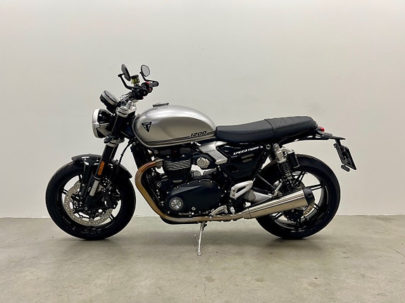 Triumph SPEED TWIN 1200  * I BUTIK *