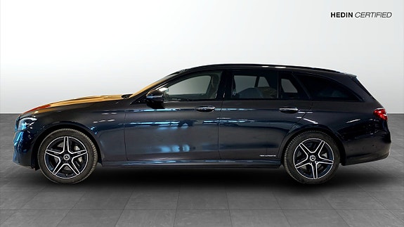 Mercedes-Benz E300 de 6 of 12