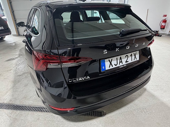 Skoda Octavia 12 of 13