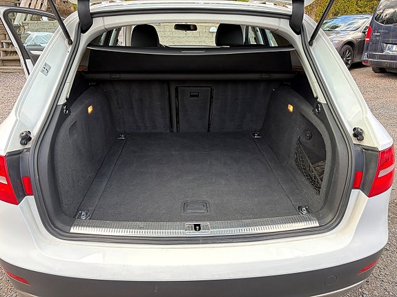 Audi A4 allroad 5 of 5